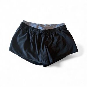 Title Nine Women’s athletic Size Medium Black Obsession Running Shorts 4” inseam